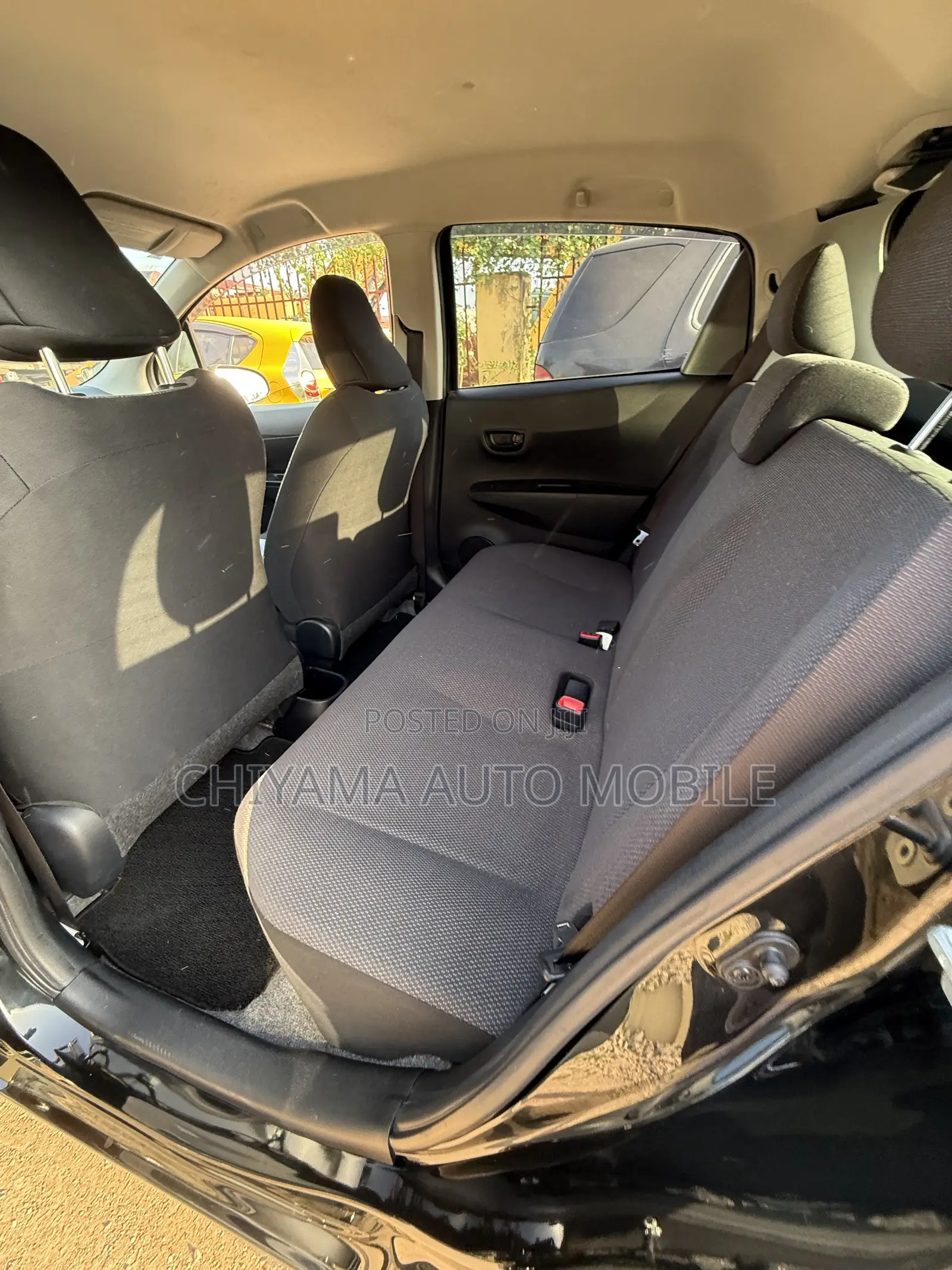 Toyota Vitz 2013 Black