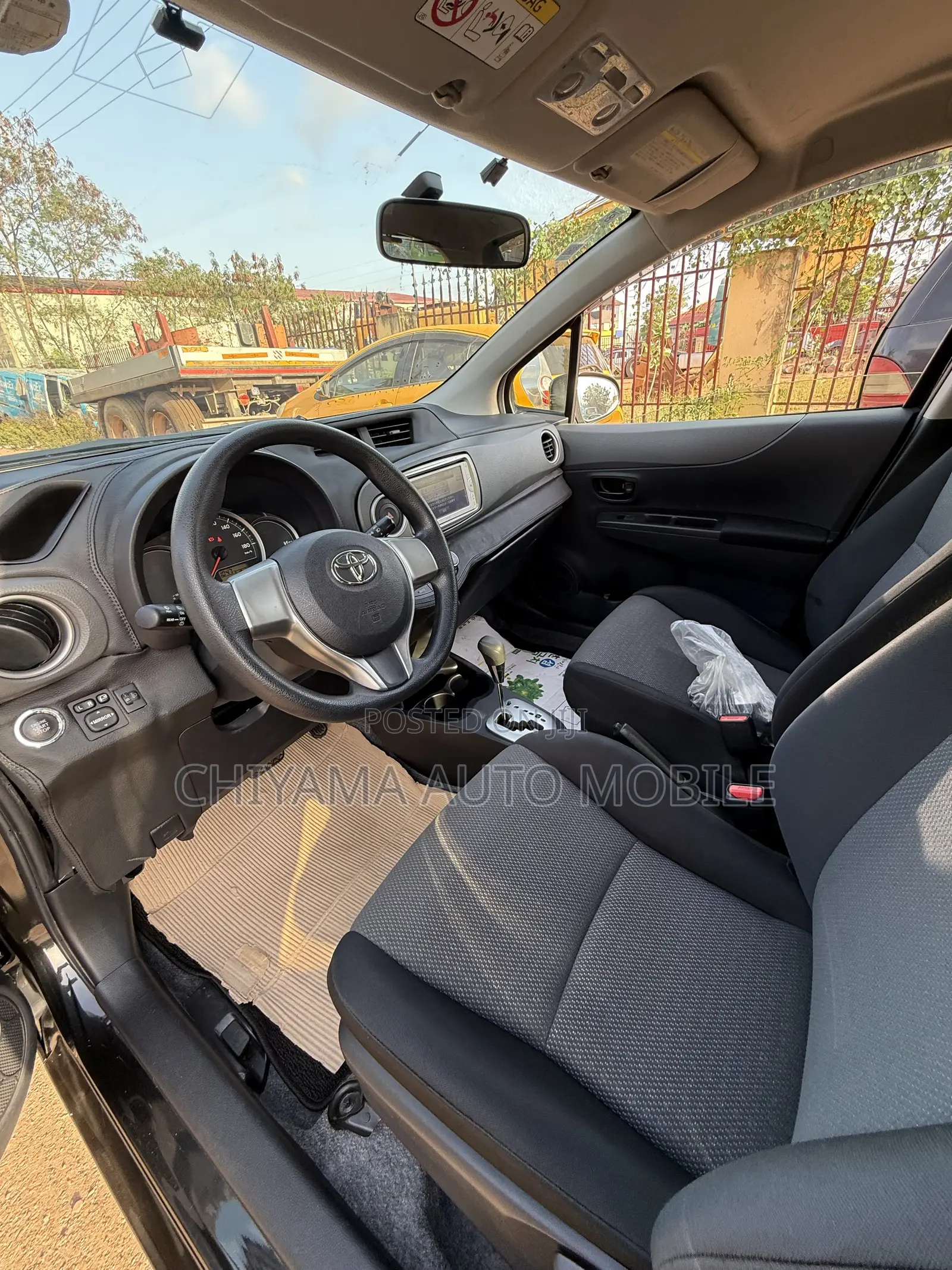 Toyota Vitz 2013 Black