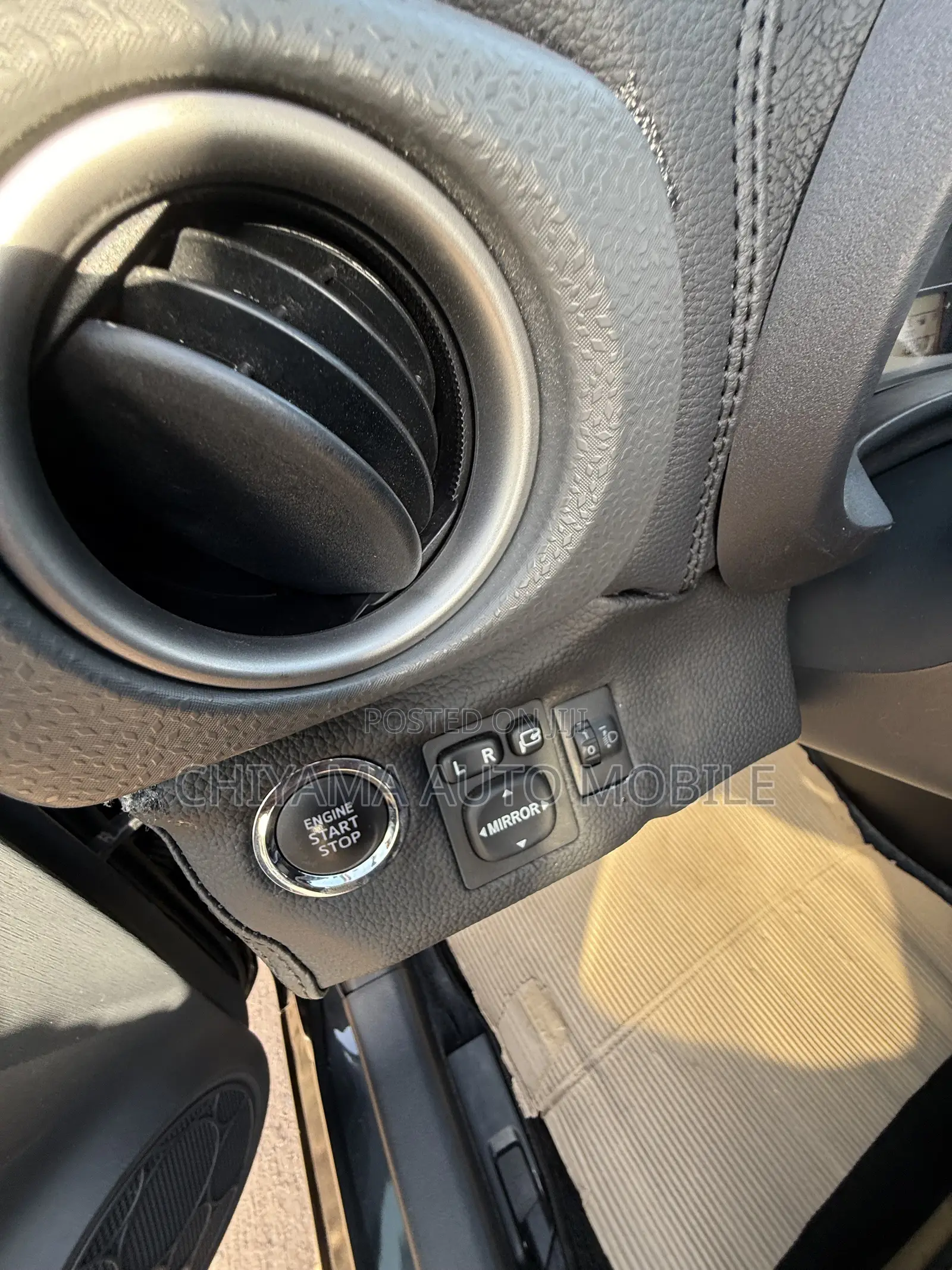 Toyota Vitz 2013 Black