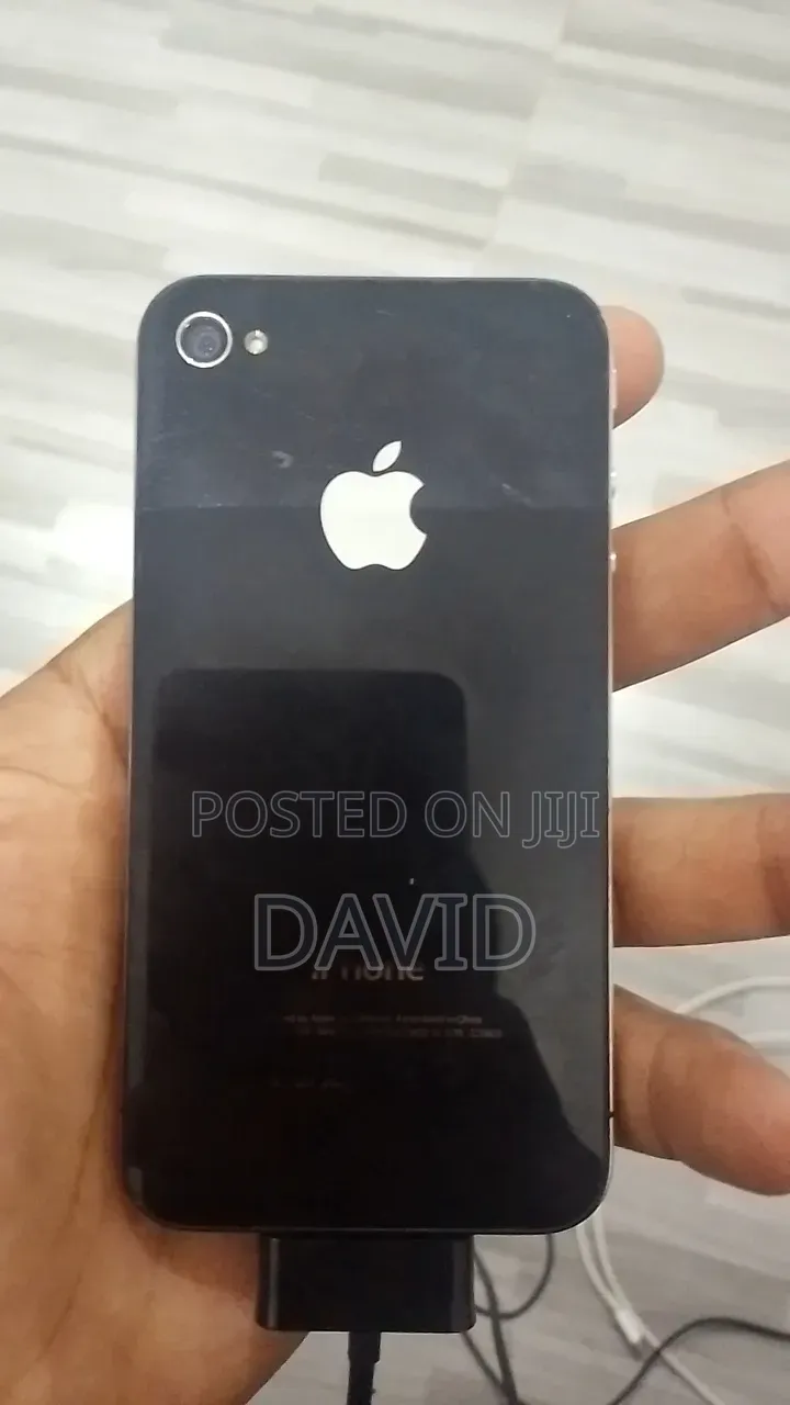 Apple iPhone 4s 64 GB Black