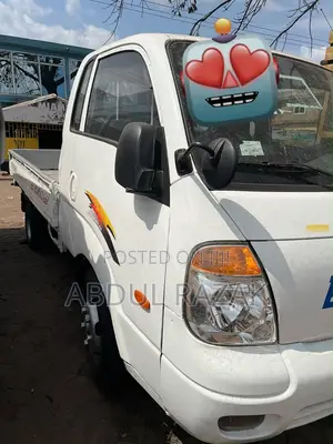 Kia Bongo 2010 White