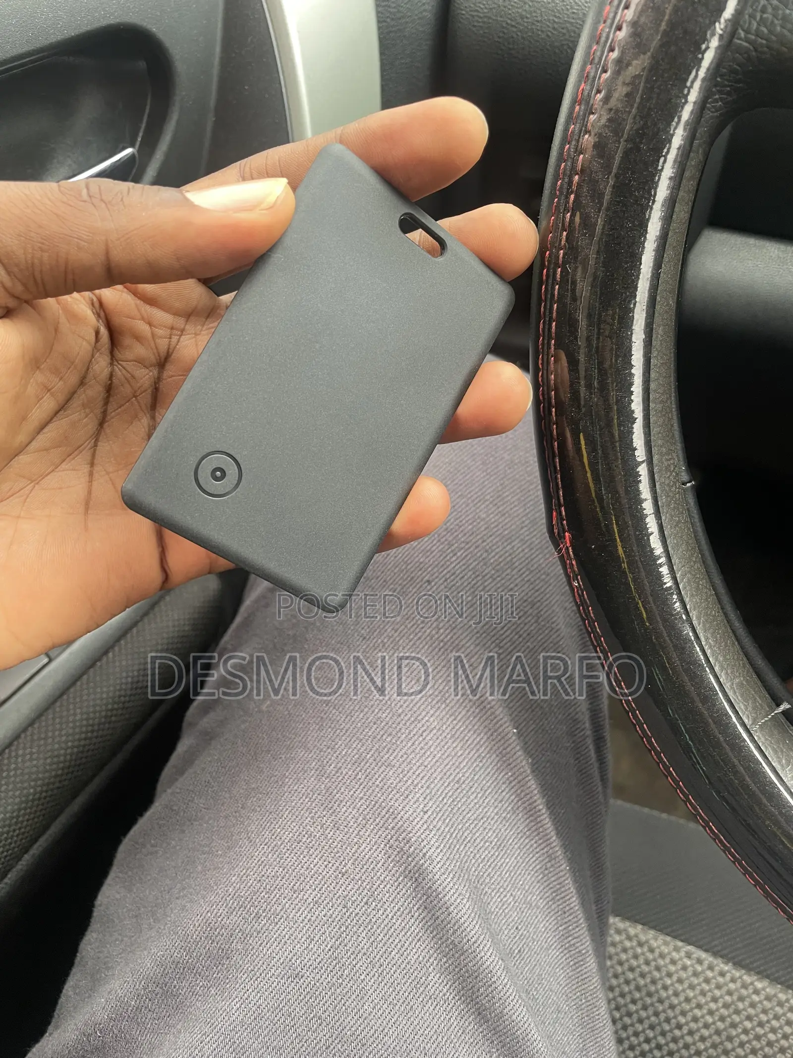 Smart Wireless GPS Tracker - Card