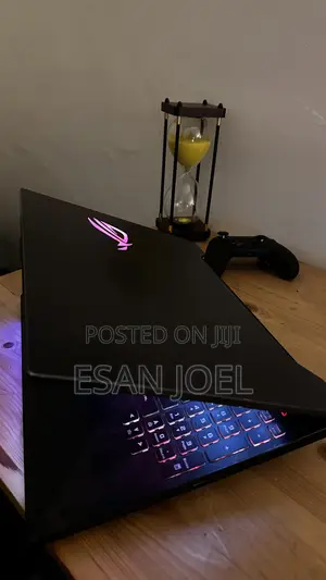 Laptop Asus 8GB Intel Core i7 SSD 256GB