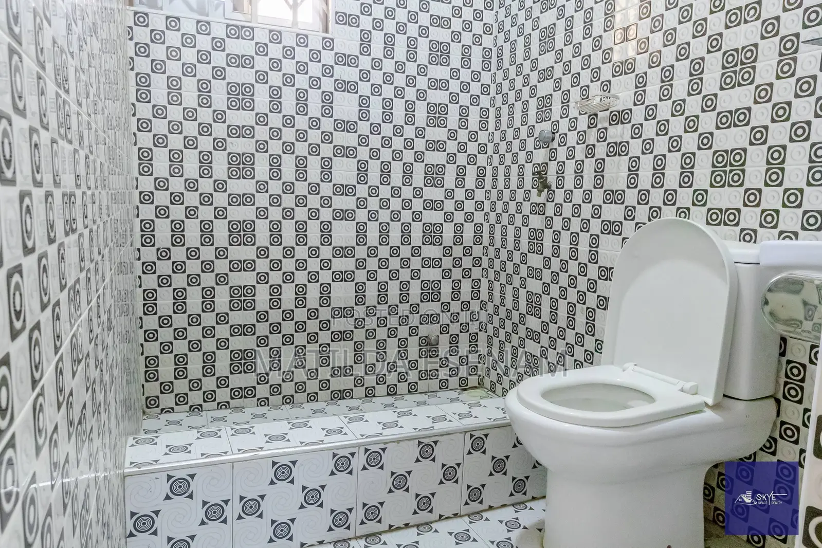1bdrm Shared Apartment in Pokuase for rent
