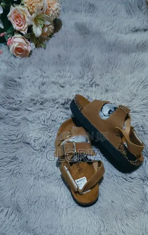 Kids Brown Buckle Sandals