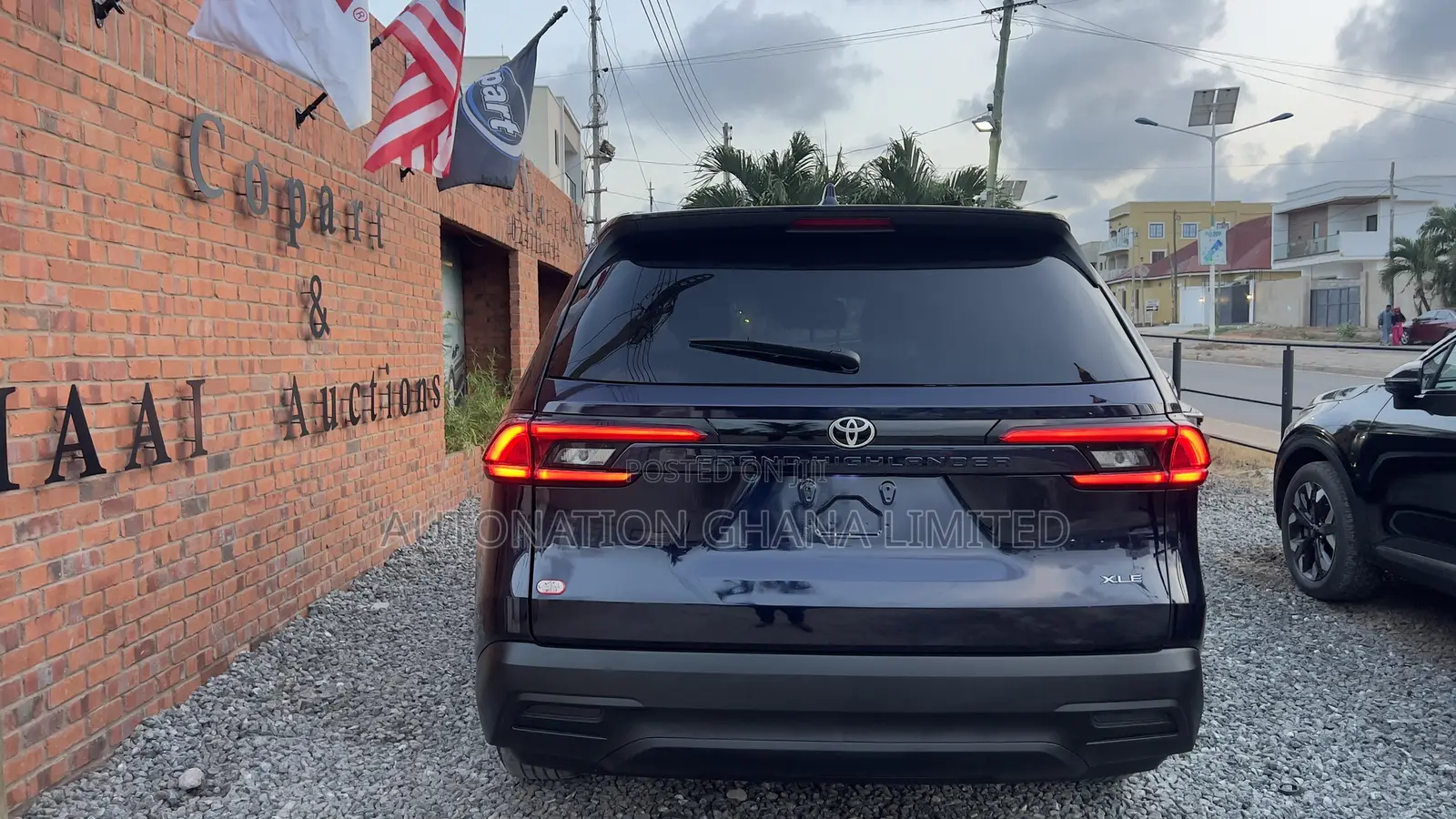 Toyota Grand Highlander XLE FWD 2024 Blue