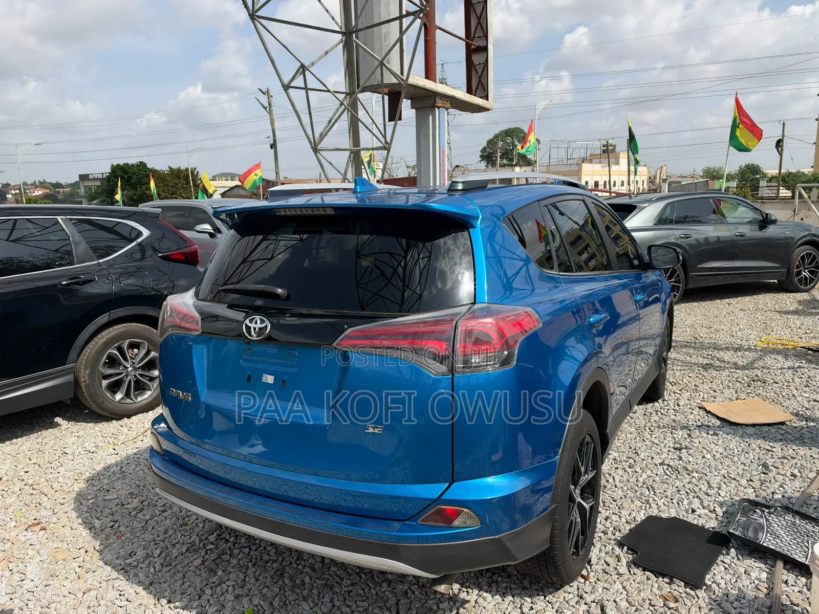 Toyota RAV4 SE AWD (2.5L 4cyl 6A) 2017 Blue