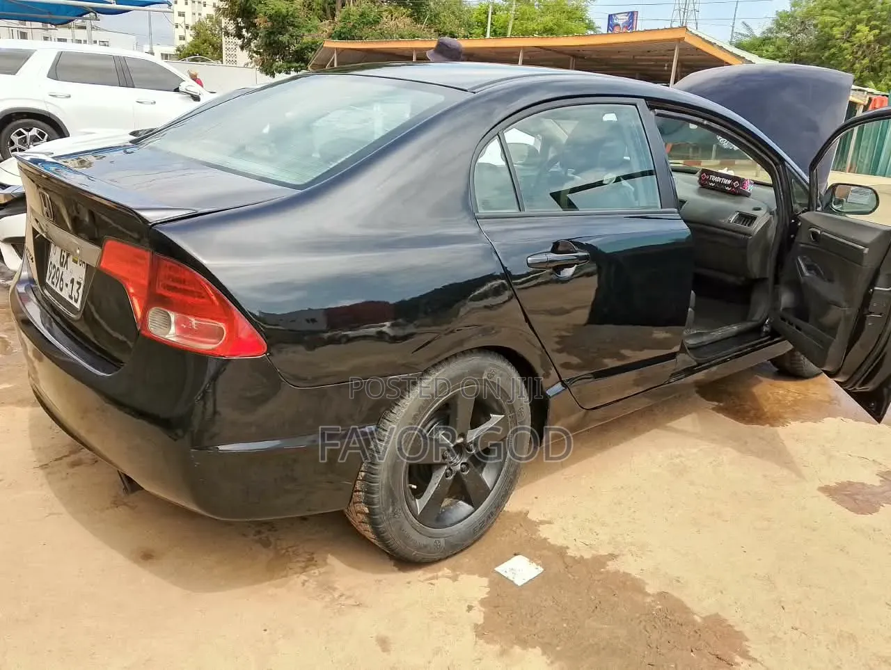 Honda Civic 1.8 3 Door Automatic 2010 Black