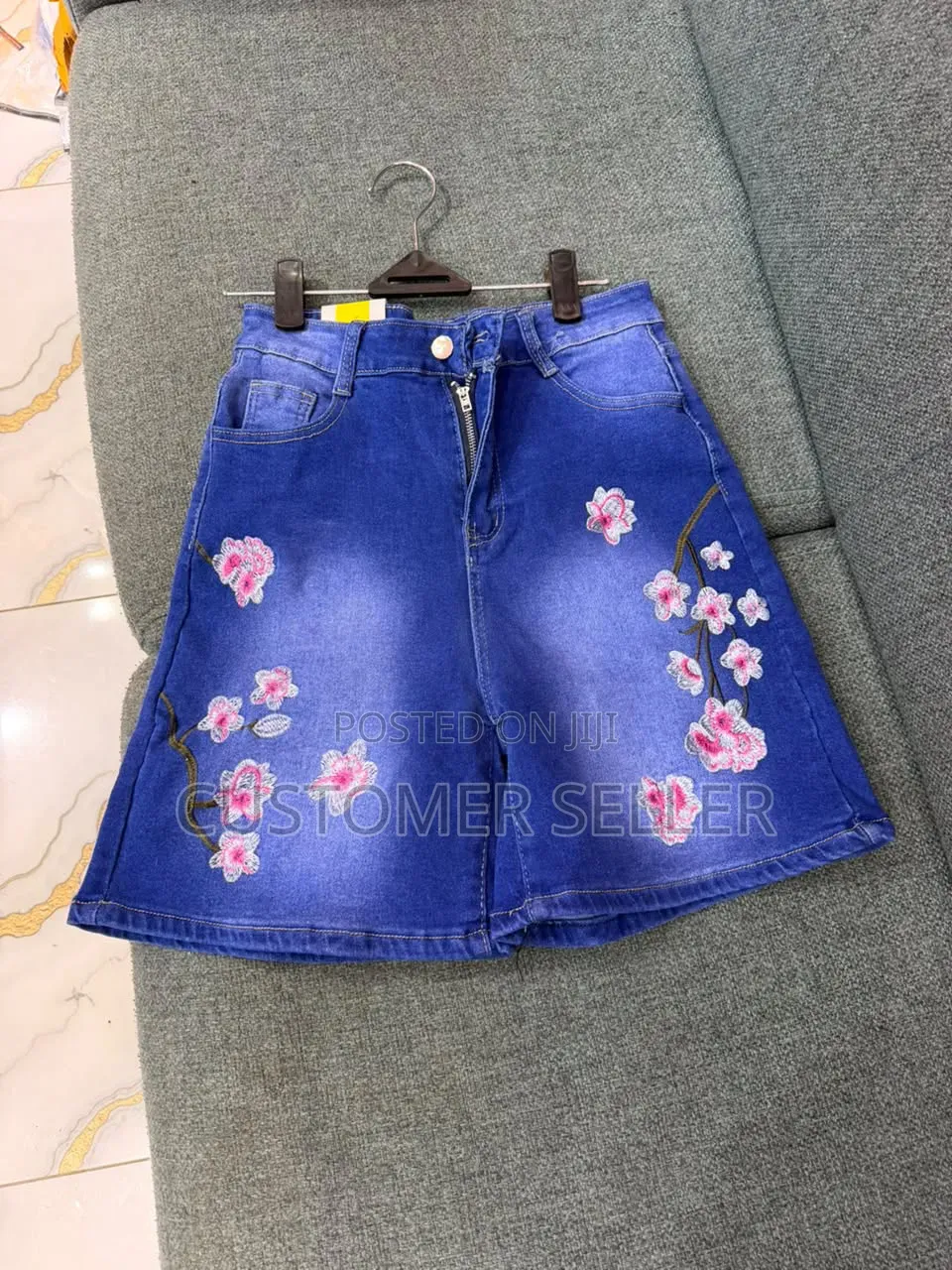 Ladies Baggy Short Jeans