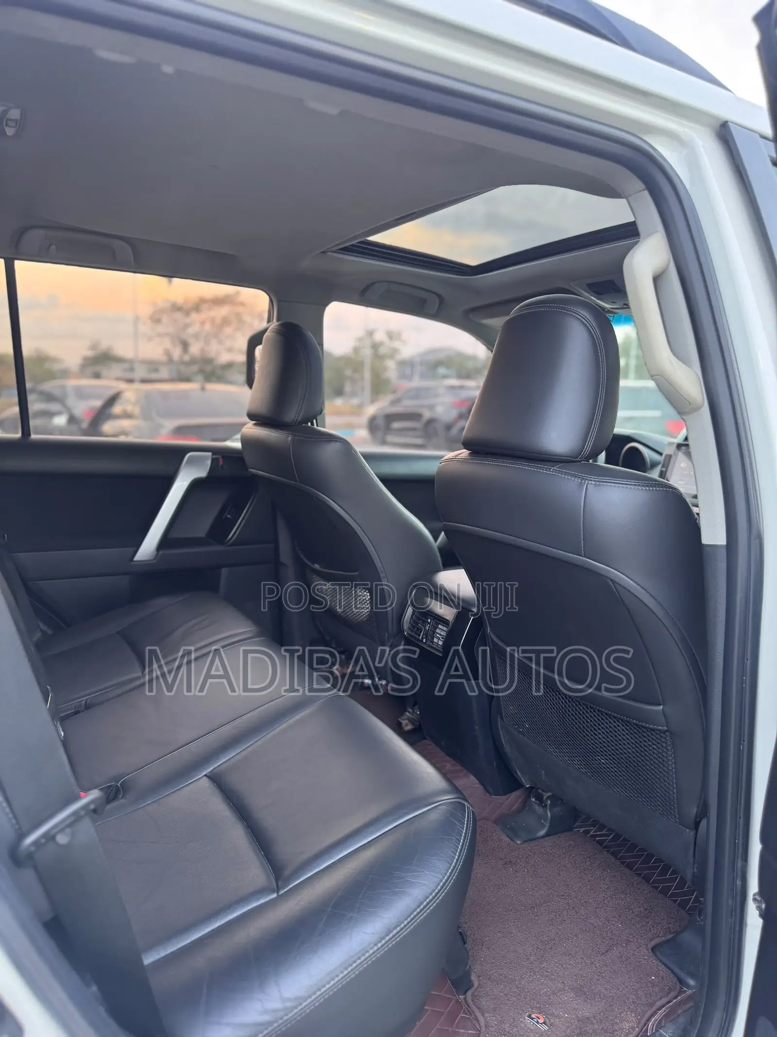 Toyota Land Cruiser Prado 2.7 2017 White