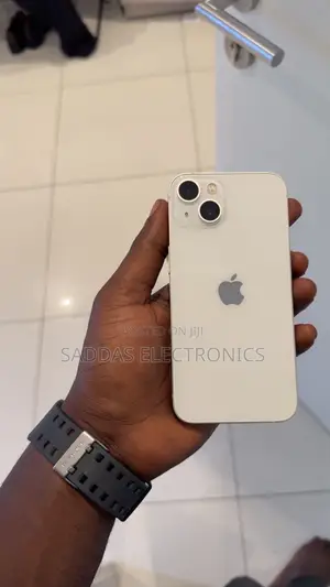 Apple iPhone 13 128 GB White