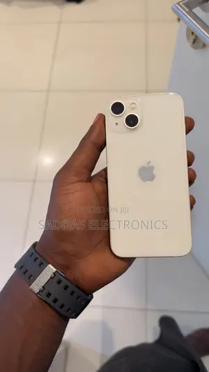 Apple iPhone 13 128 GB White