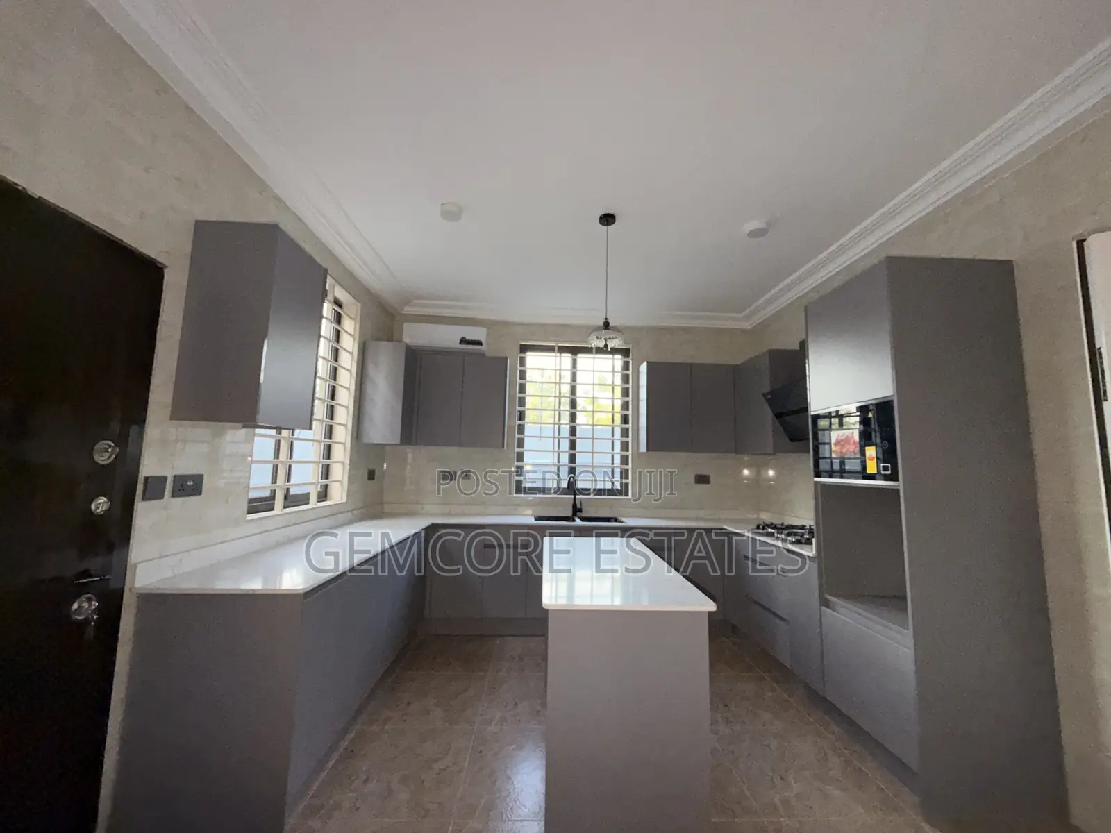 5bdrm House in East Legon Hills, Ashaley Botwe for sale