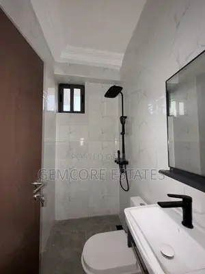 5bdrm House in East Legon Hills, Ashaley Botwe for sale