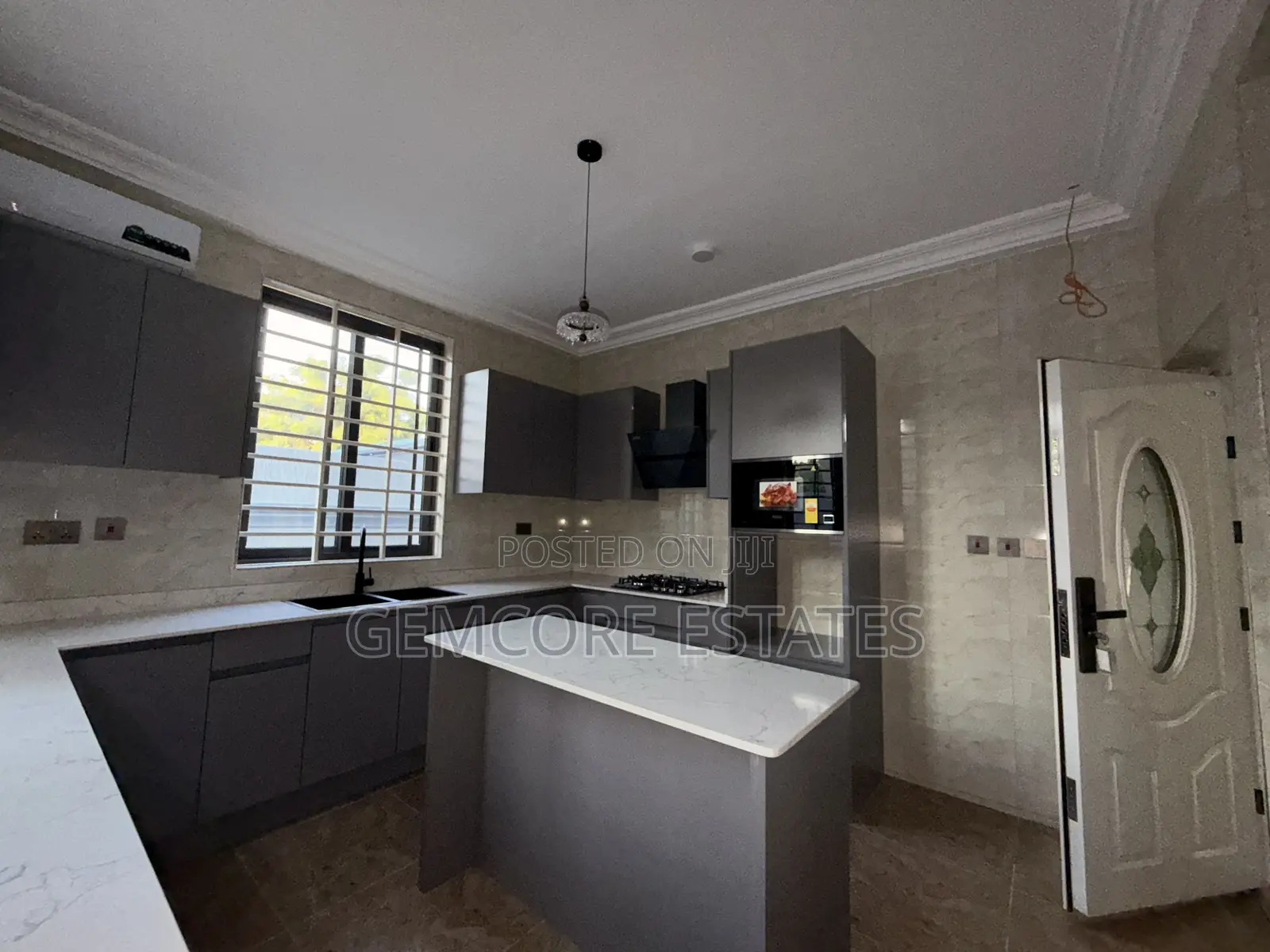 5bdrm House in East Legon Hills, Ashaley Botwe for sale