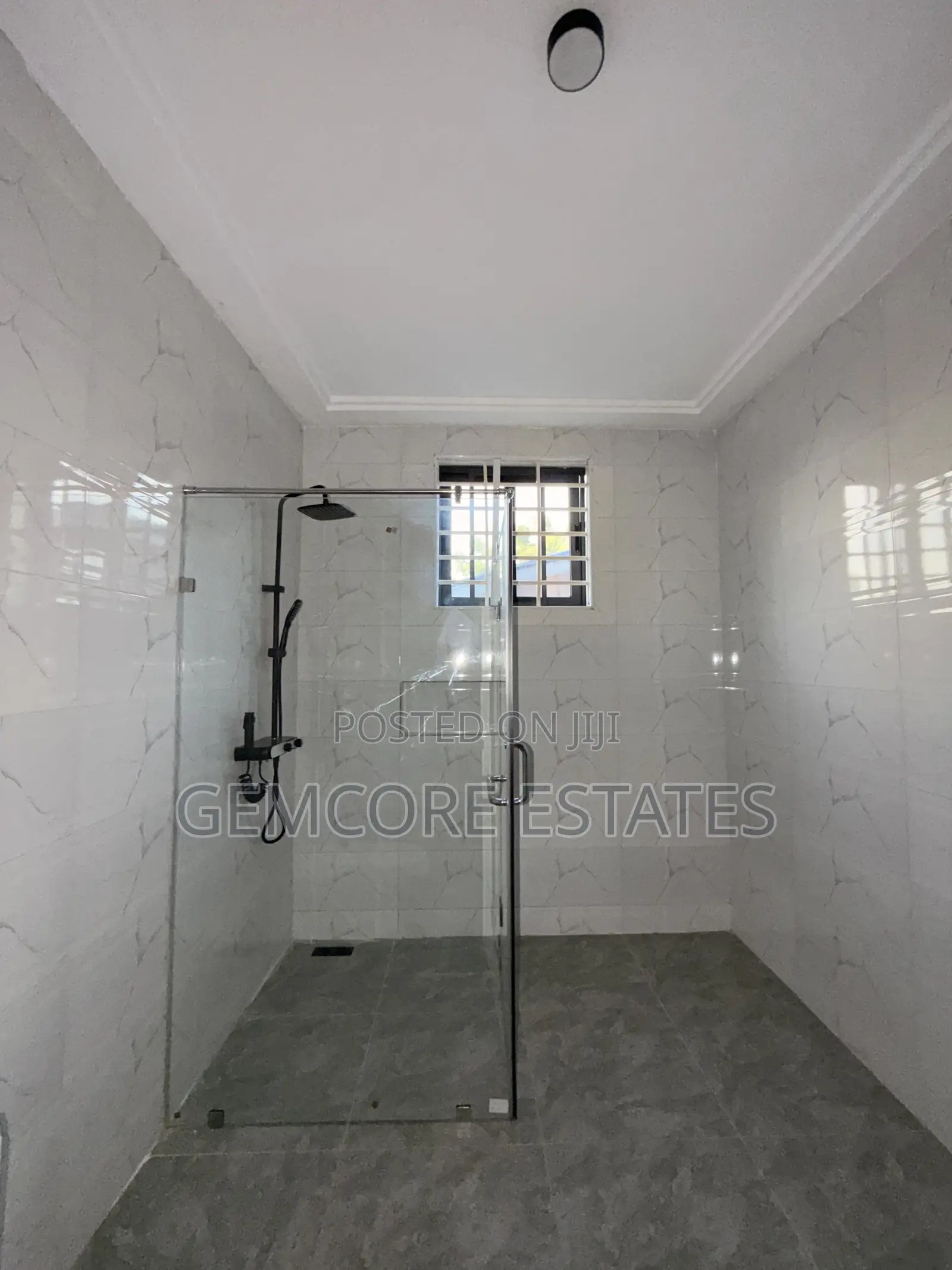 5bdrm House in East Legon Hills, Ashaley Botwe for sale