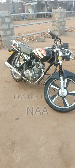 New Royal Motorcycle 2026 Black
