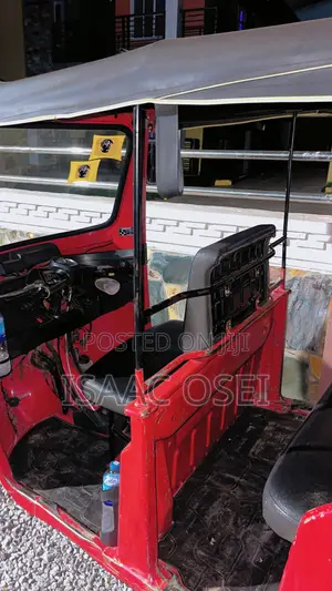 TVS 2025 Red