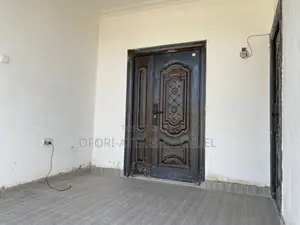 1bdrm Room & Parlour in Amasaman China Mall, Pokuase for rent
