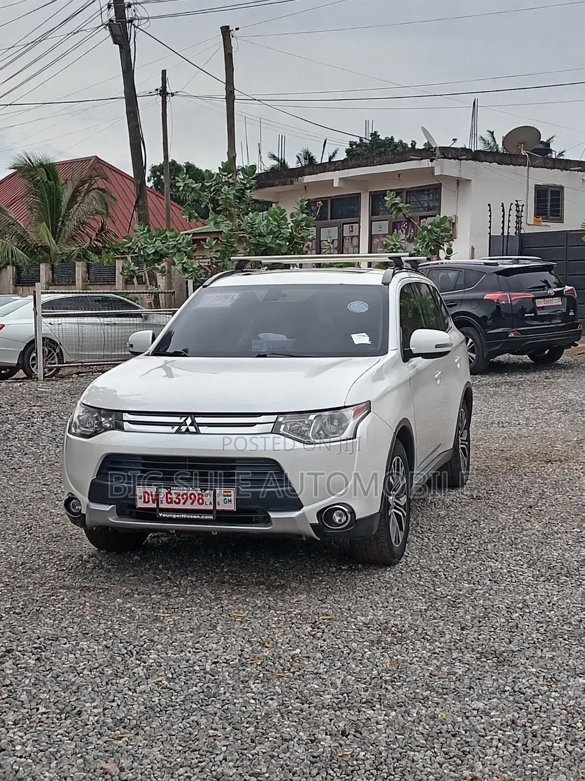 Mitsubishi Outlander SE 4dr SUV (2.4L 4cyl CVT) 2015 White