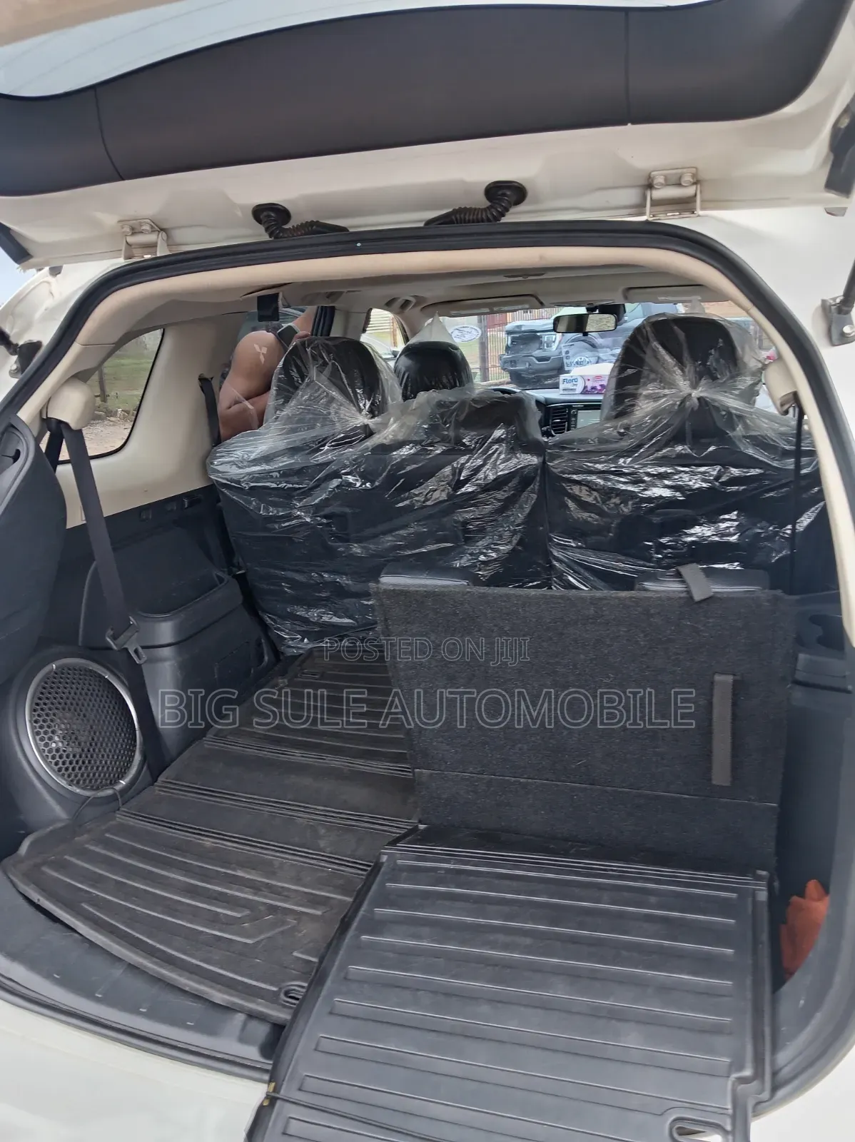 Mitsubishi Outlander SE 4dr SUV (2.4L 4cyl CVT) 2015 White