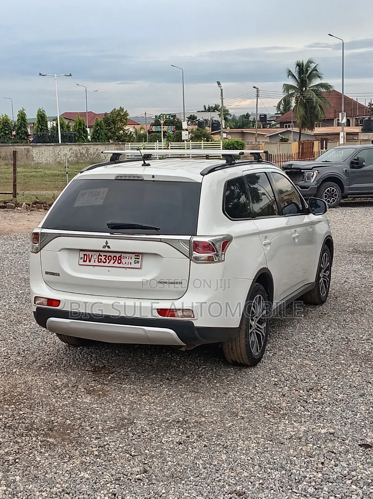 Mitsubishi Outlander SE 4dr SUV (2.4L 4cyl CVT) 2015 White