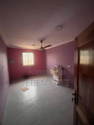 3bdrm Apartment in Dansoman for rent