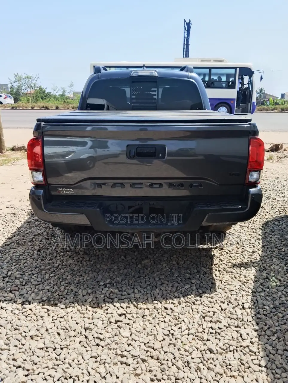 Toyota Tacoma 2018 Gray