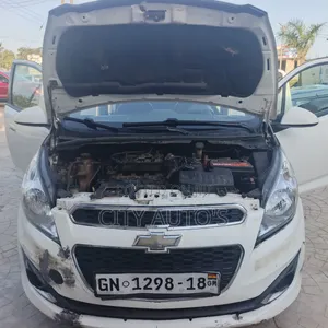 Chevrolet Spark 2010 White