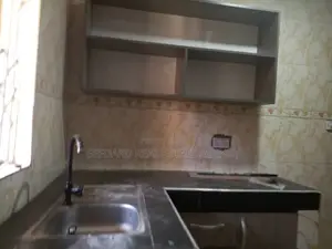 3bdrm Apartment in Sefdard Properties, Pokuase for rent