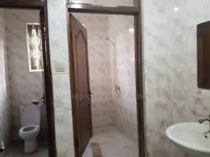 3bdrm Apartment in Sefdard Properties, Pokuase for rent