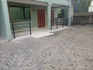 3bdrm Apartment in Sefdard Properties, Pokuase for rent