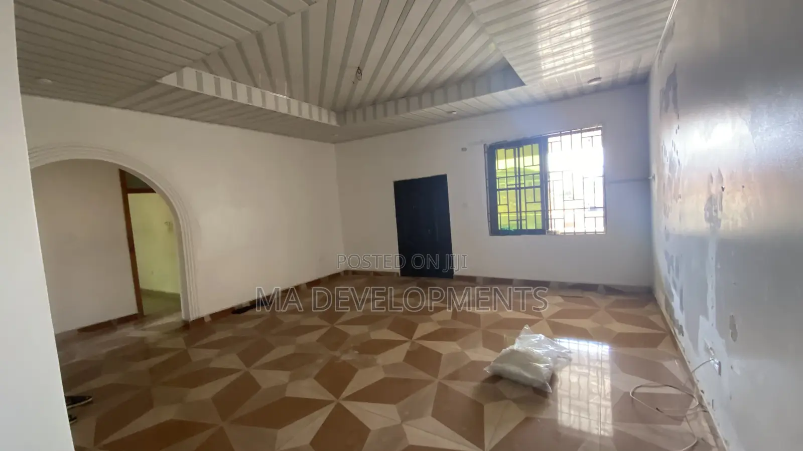 4bdrm Apartment in Madev Realty, Achimota for rent