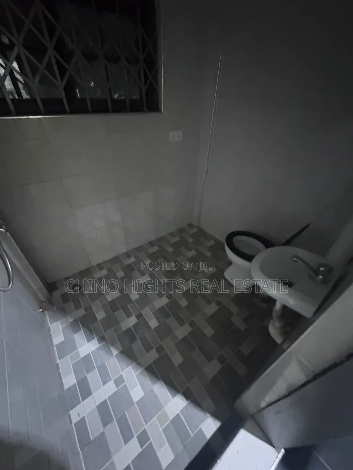 1bdrm House in White Estate, Community 25 for rent