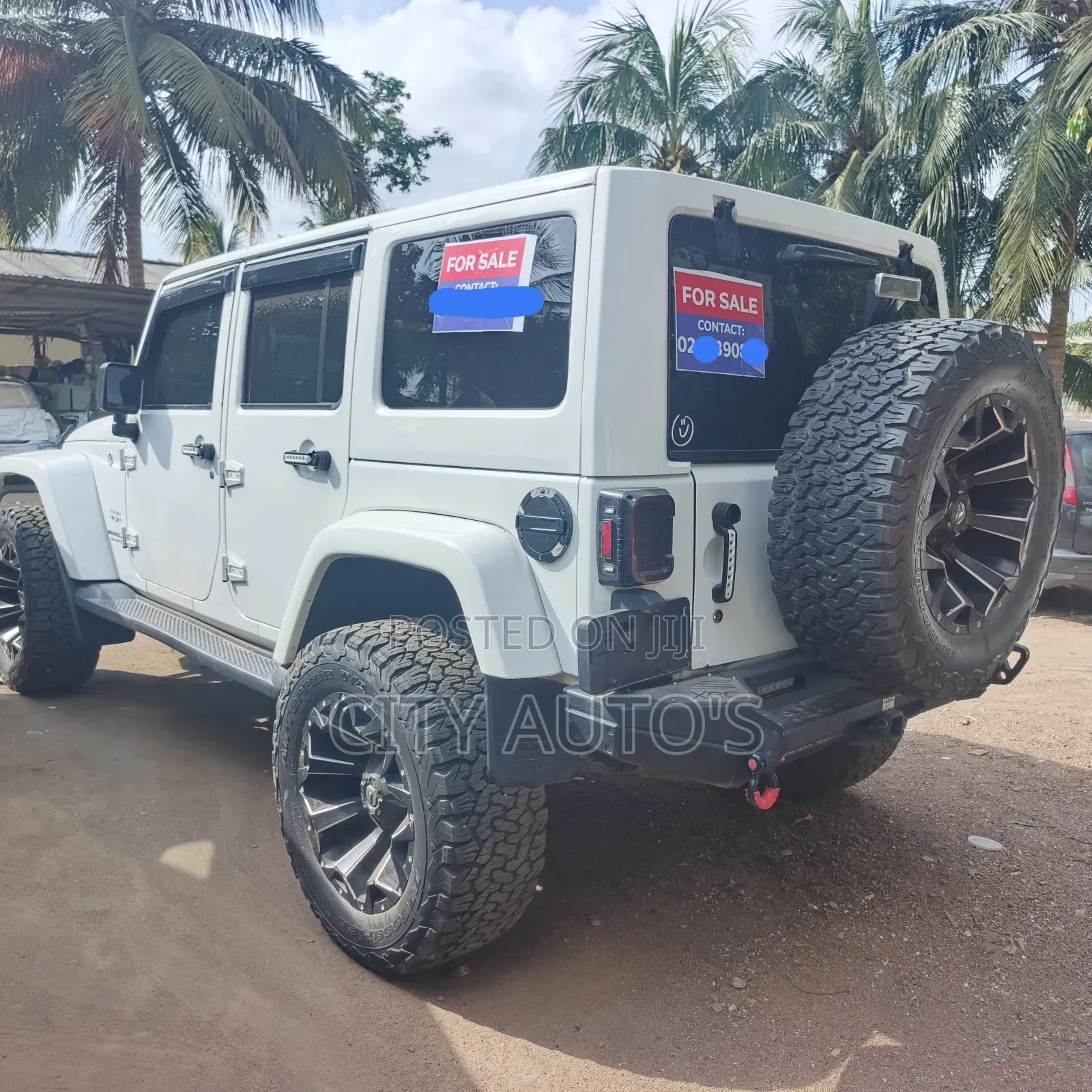 Jeep Wrangler 2022 White