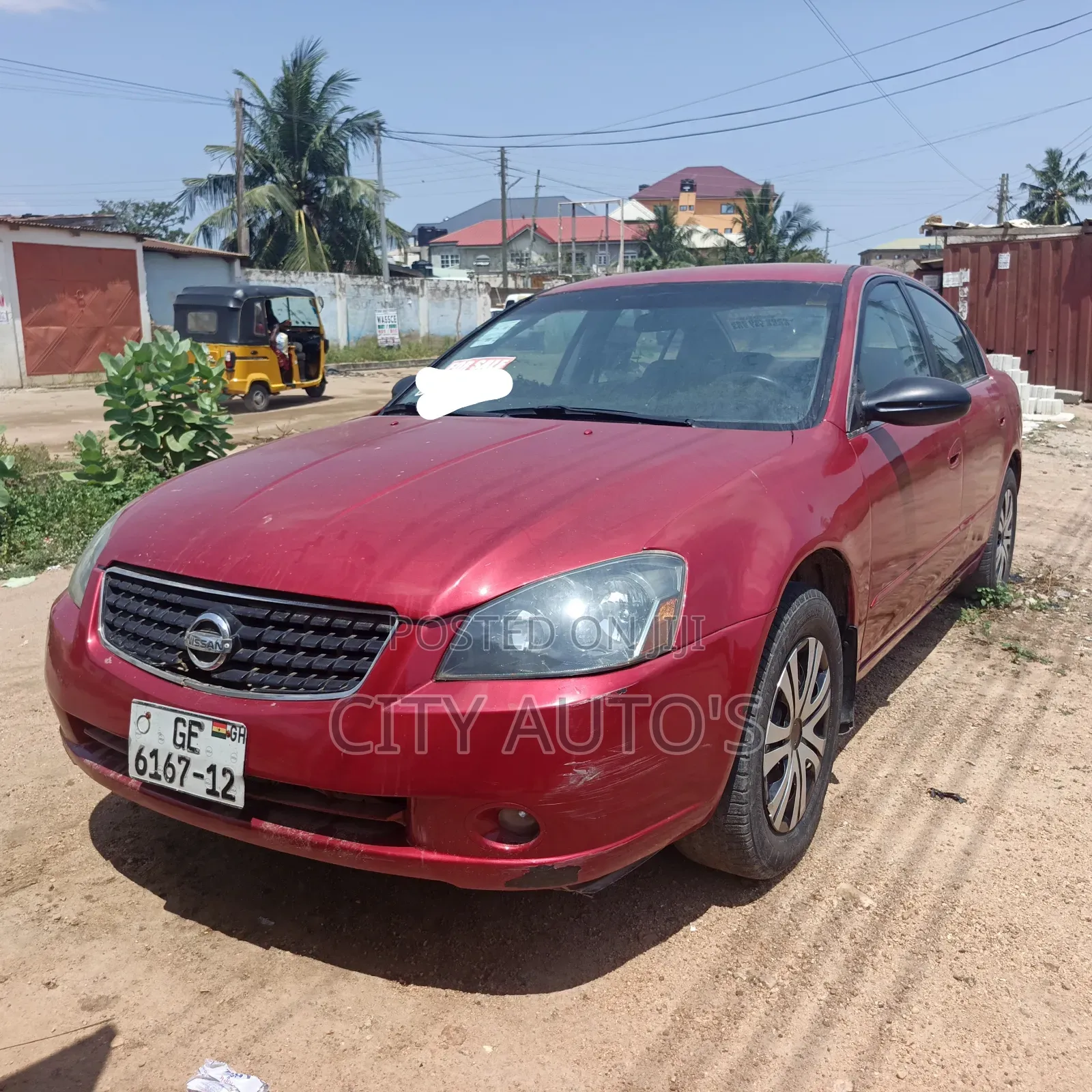 Nissan Altima 2005 Red