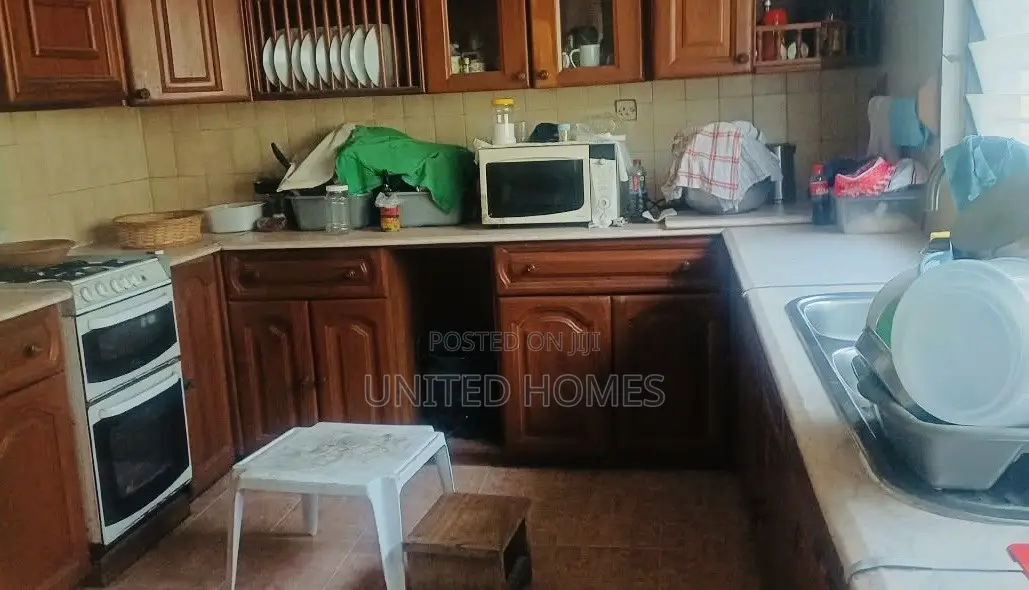 5bdrm House in McCarthy Hill for sale