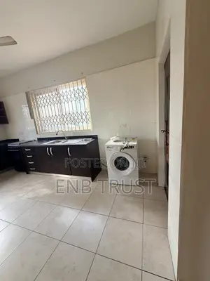 4bdrm Duplex in Achimota, Mile 7 for rent