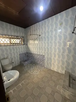 3bdrm Apartment in Jay Real Estate And, Kasoa for rent