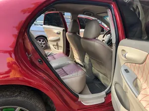 Toyota Yaris 2010 Red