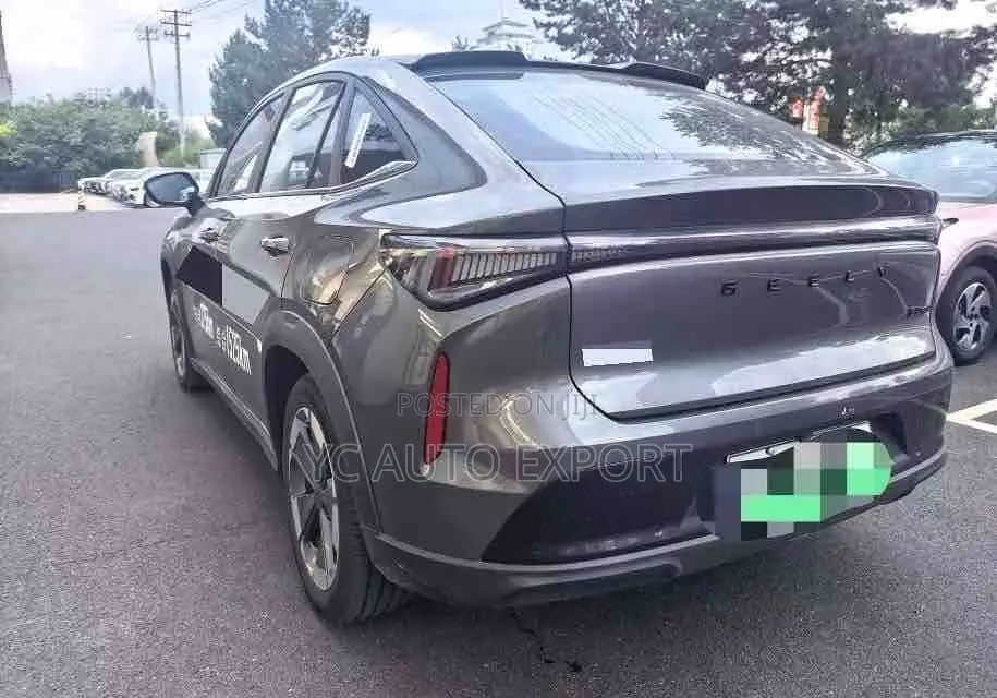 Geely Boyue 1.5TD Zhi`ai 2026 Gray