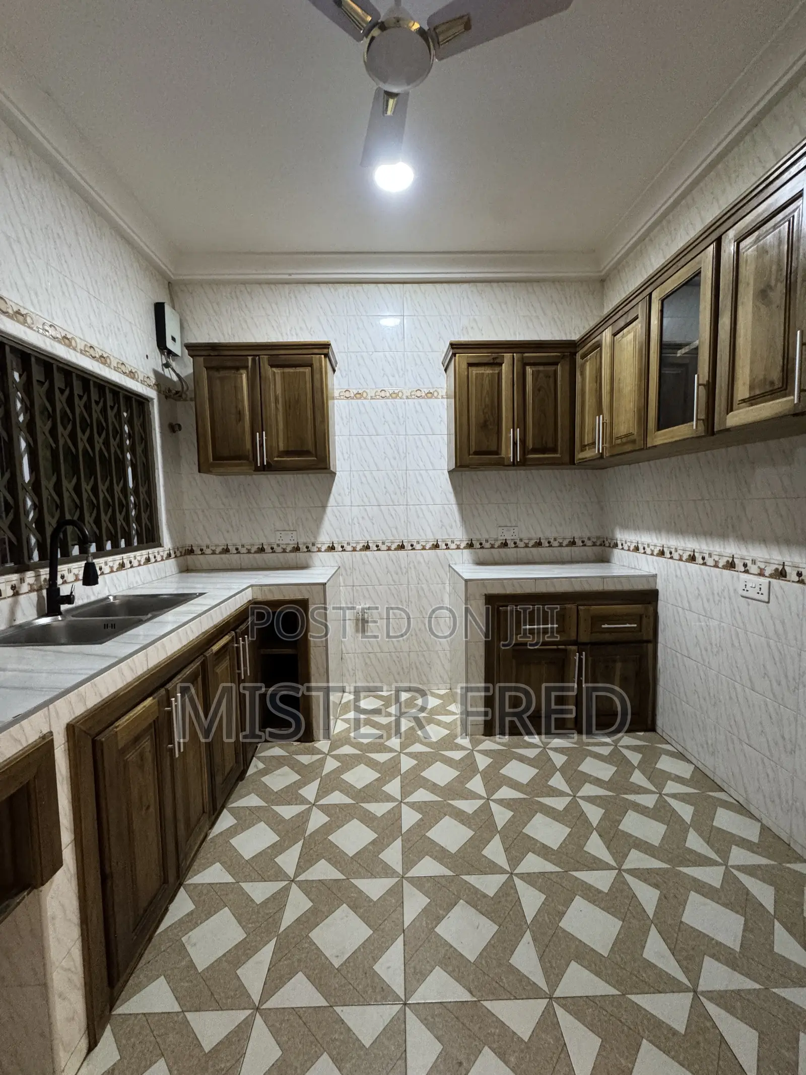 3bdrm Apartment in Mile11, Weija for rent