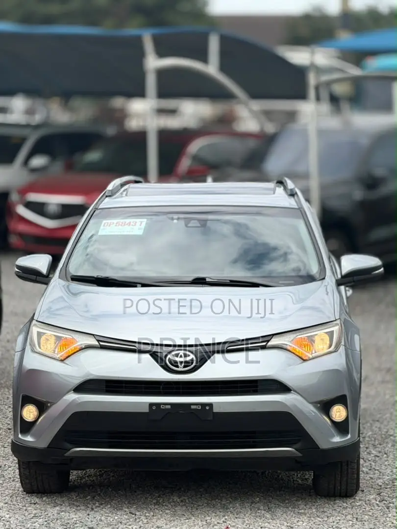 Toyota RAV4 2018 Gray