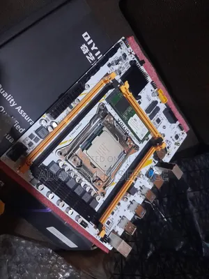 Qiyida X99 Motherboard and 32 GB RAM