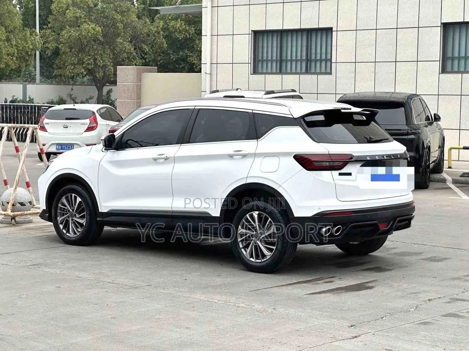 Geely Coolray 1.5 FWD 2022 White