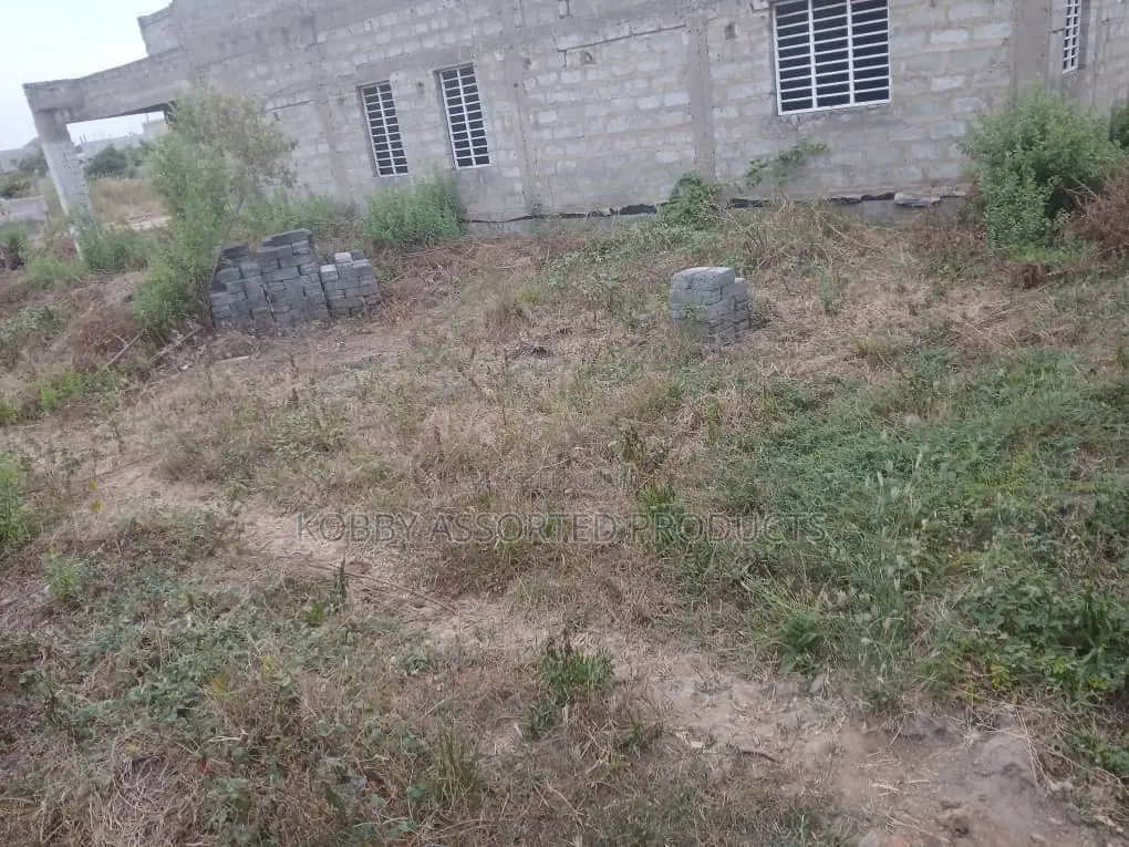 Land for Sale at Tema Mataheko