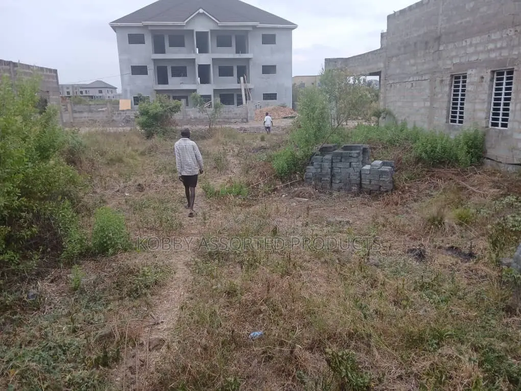 Land for Sale at Tema Mataheko