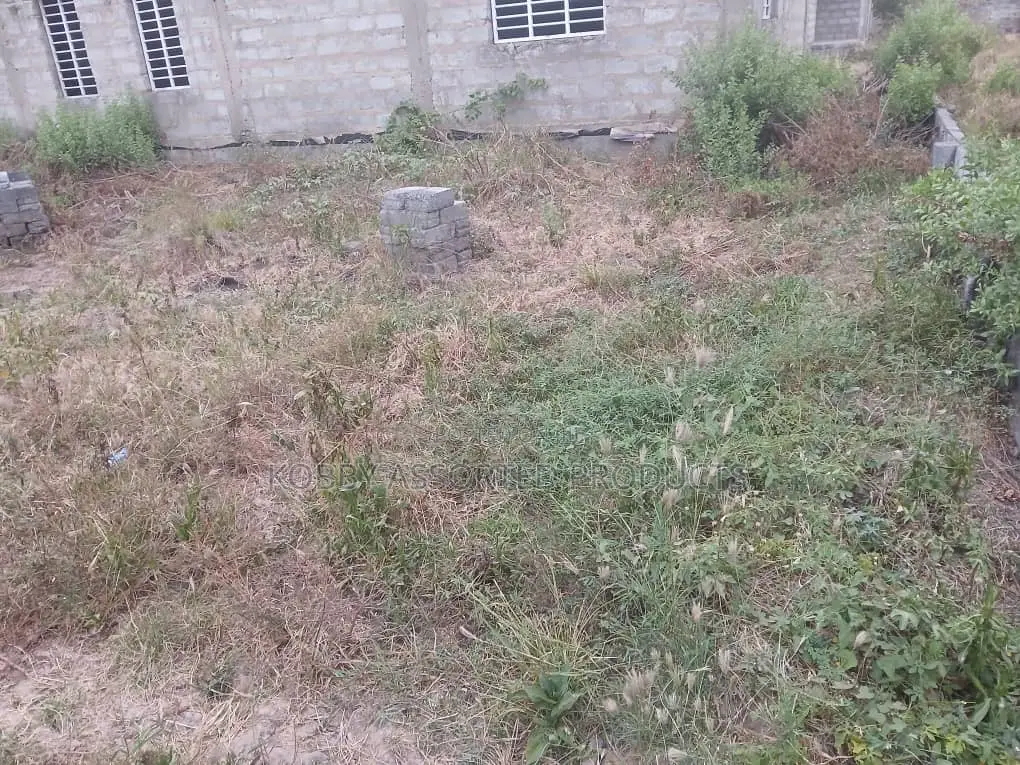 Land for Sale at Tema Mataheko