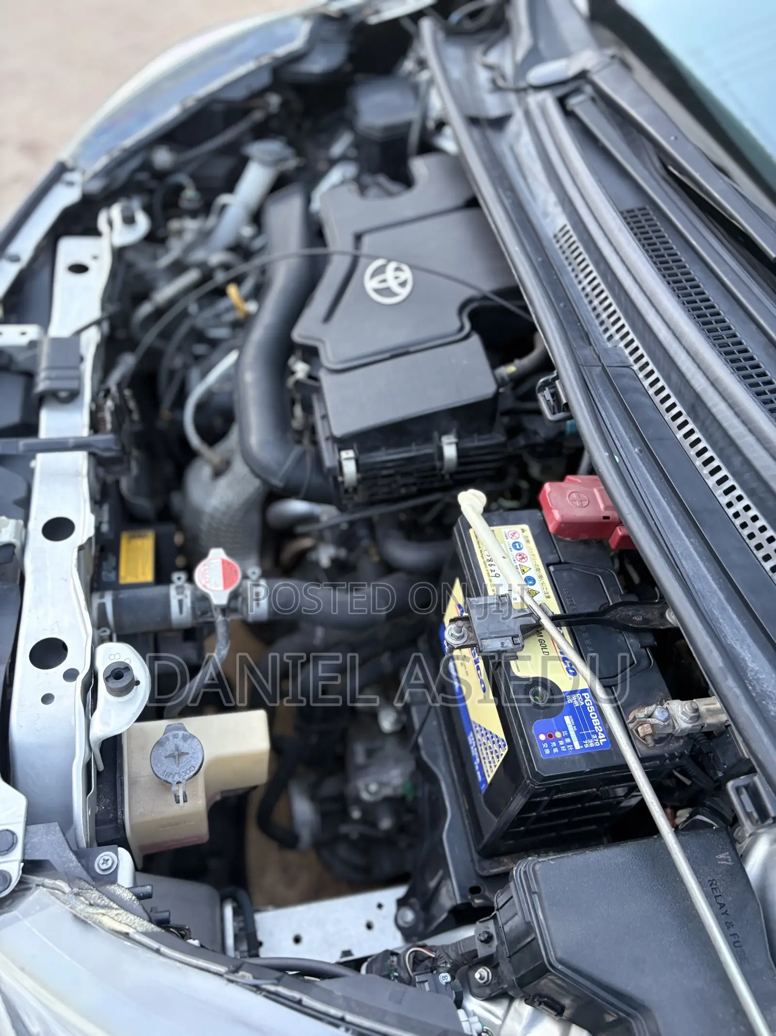 Toyota Vitz 1.0 FWD 3dr 2015 Silver