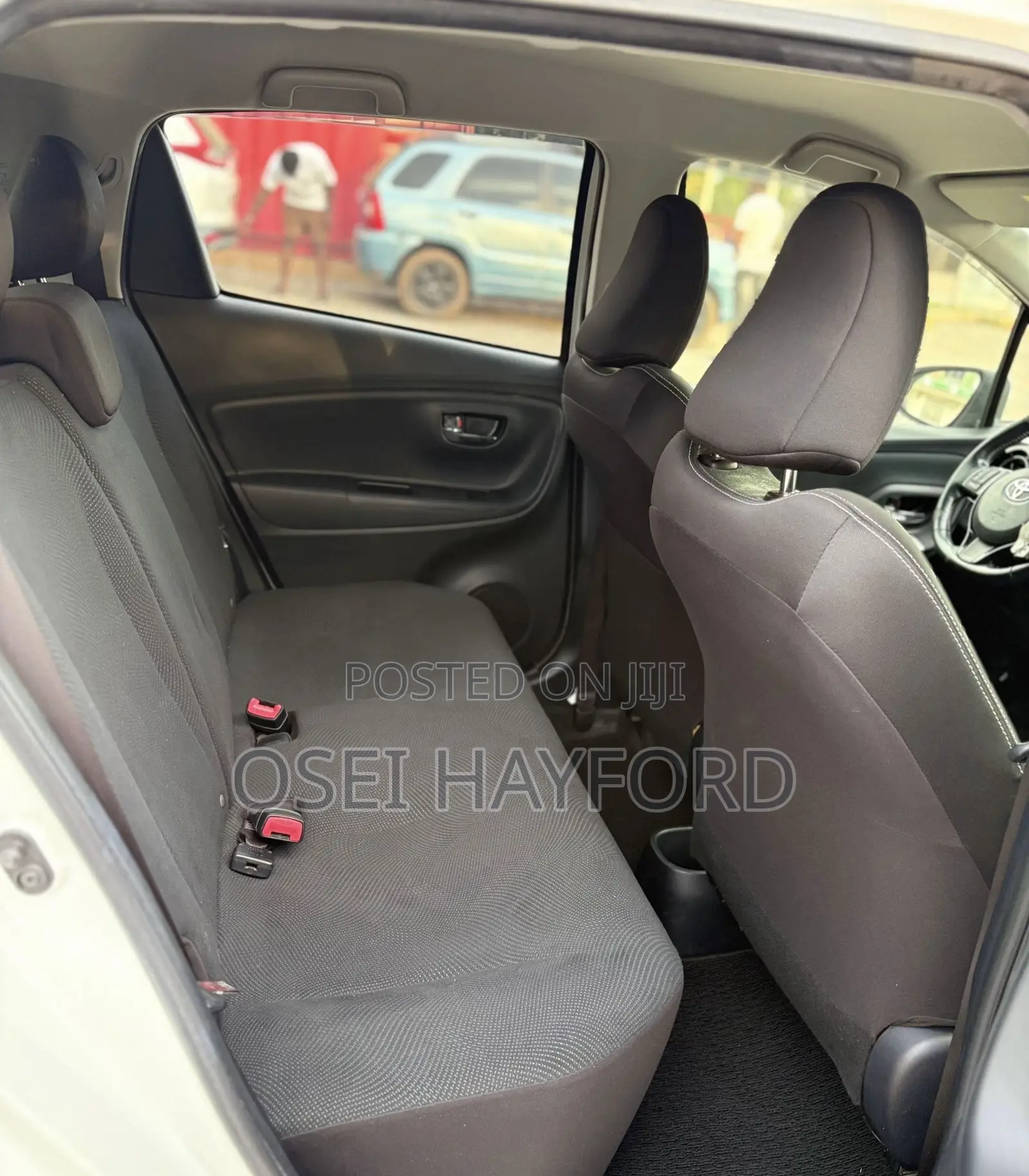 Toyota Vitz 2017 White